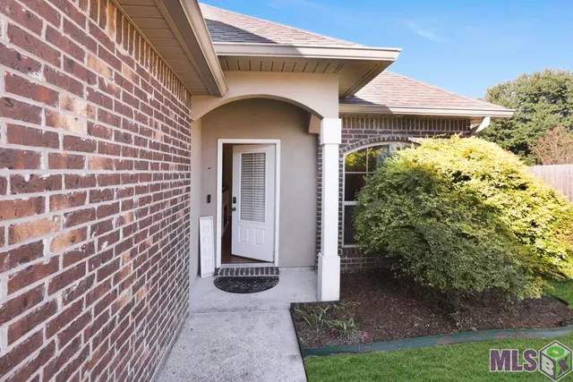$289,900 | 14469 Essen Terrace Drive, Gonzales, LA 70737