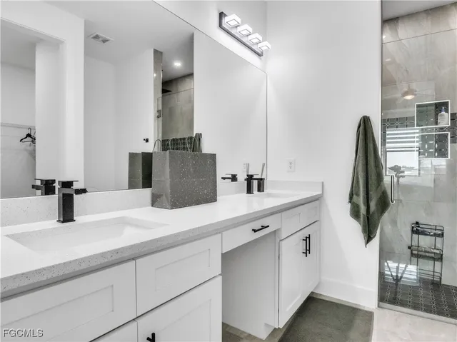 $375,000 | 3428 Northwest 46th Avenue, Cape Coral, FL 33993