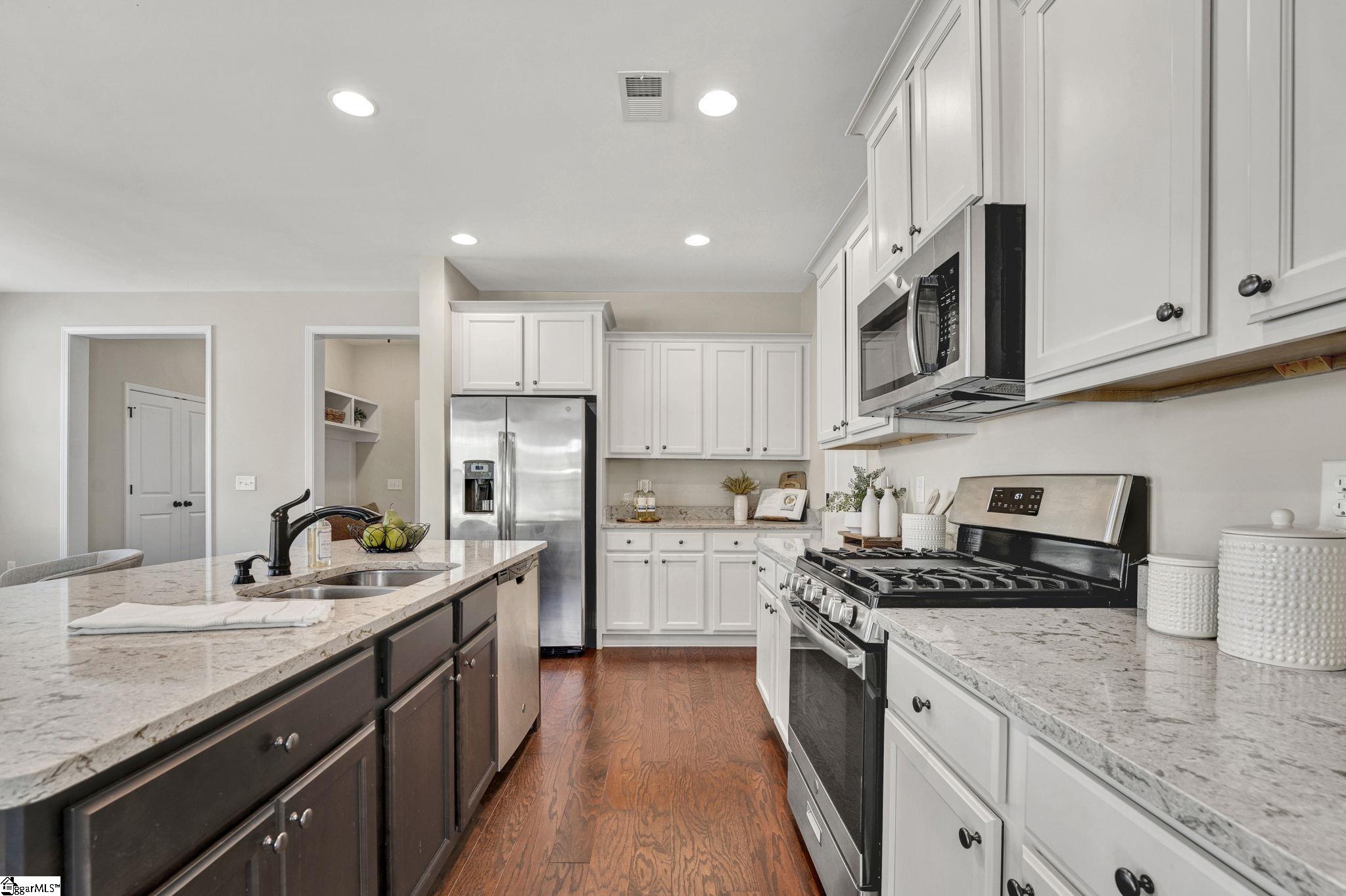 107 Coogan Lane Greer, SC 29650 - Photo 12 of 38