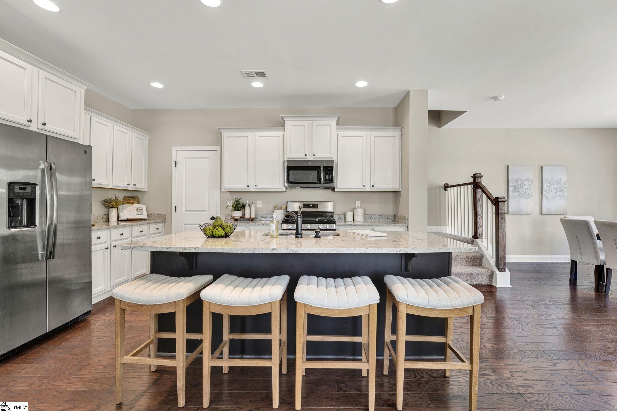 107 Coogan Lane Greer, SC 29650 - Photo 4 of 38