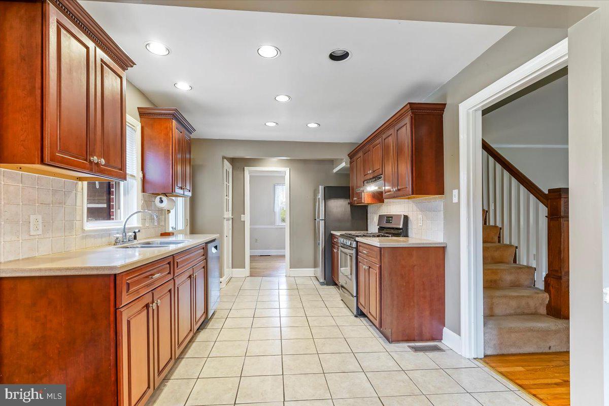 135 West Street Road Kennett Square, PA 19348 - Photo 16 of 39 Gallery Image 16