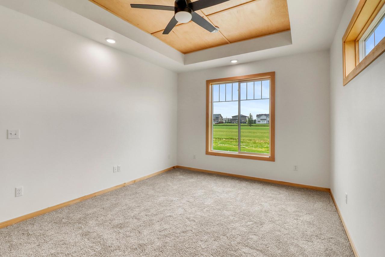 215 Emma Court Mapleton, ND 58059 - Photo 24 of 38