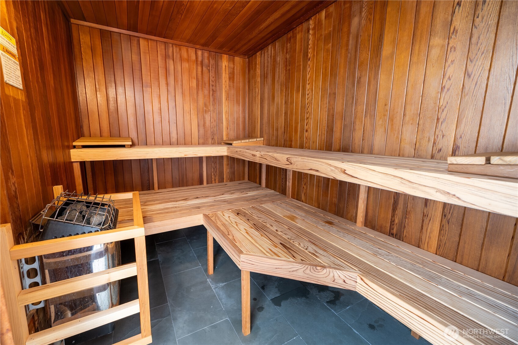 2201 3rd Avenue, Unit 2003 Seattle, WA 98121 - Photo 32 of 40