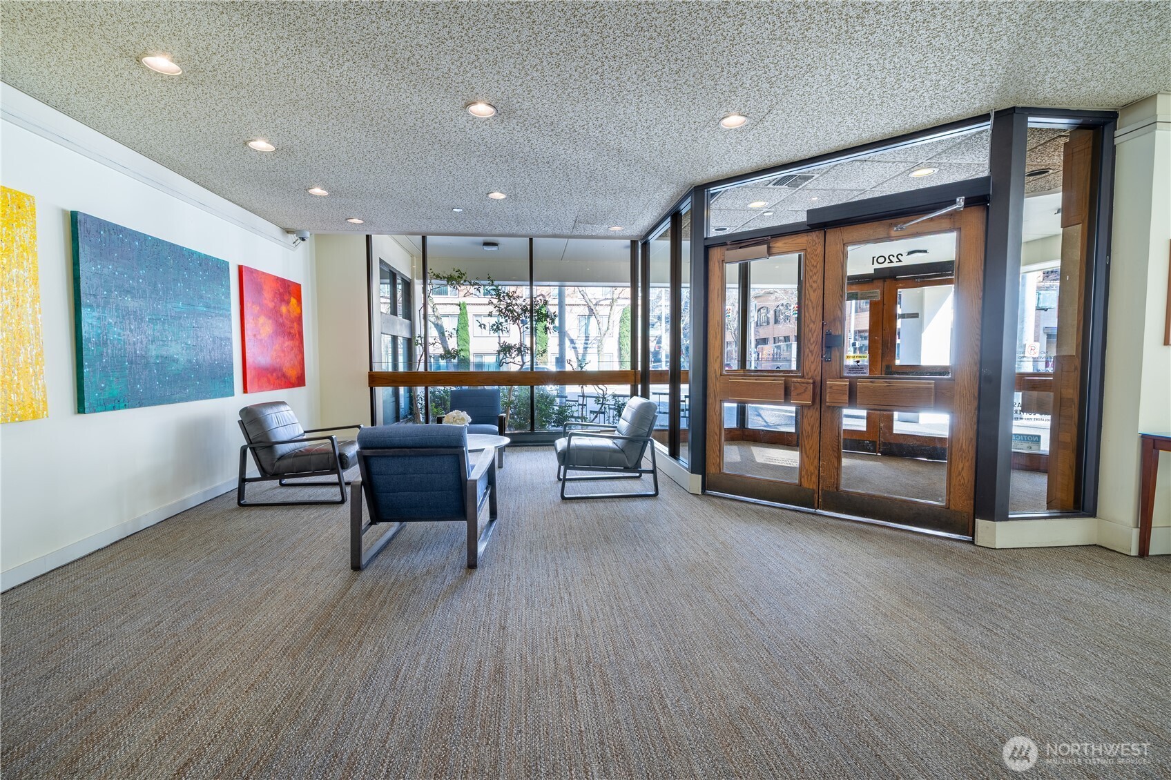 2201 3rd Avenue, Unit 2003 Seattle, WA 98121 - Photo 39 of 40