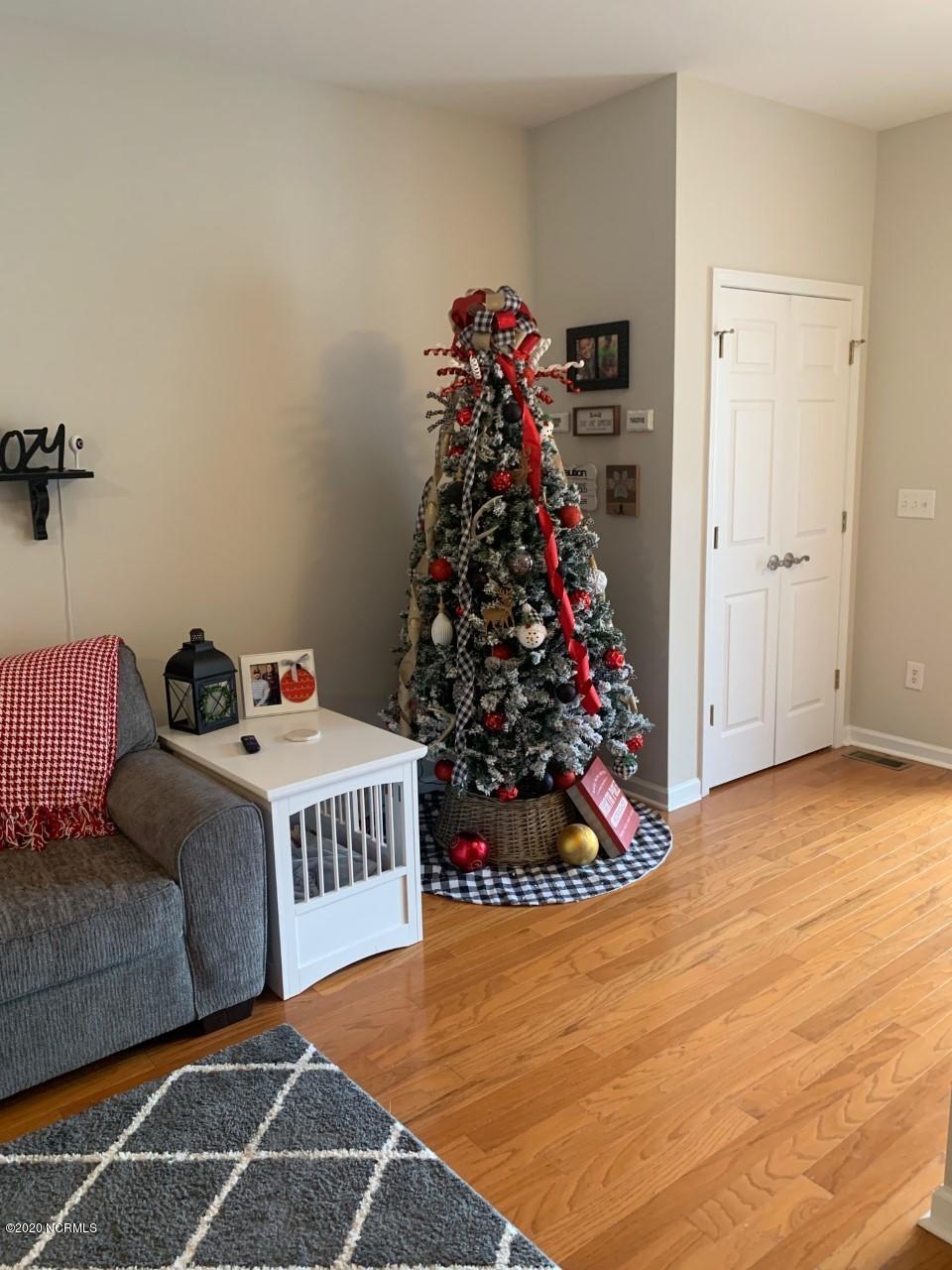 143 Oak Island Road Harrells, NC 28444 - Photo 13 of 43 1