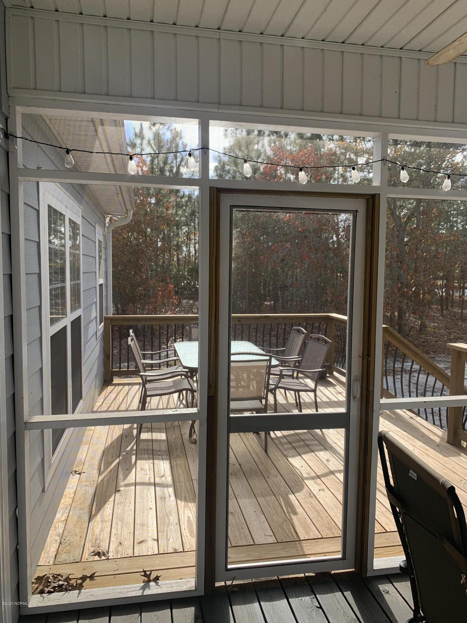 143 Oak Island Road Harrells, NC 28444 - Photo 4 of 43 IMG_1804