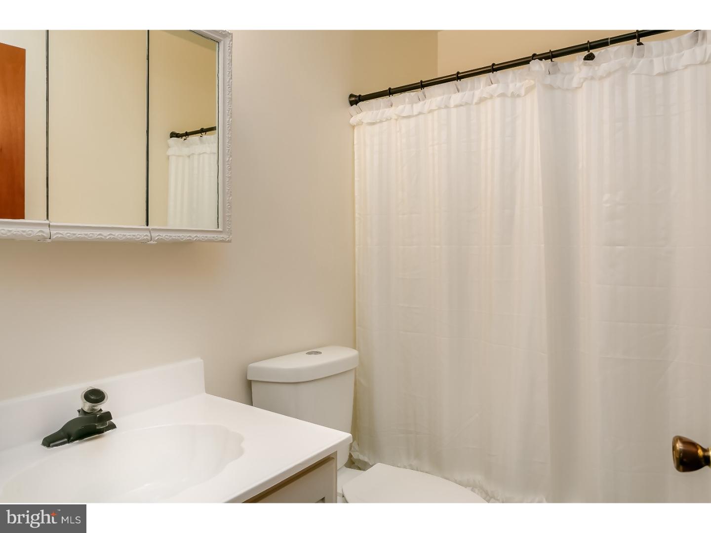 115 Irick Road Mount Holly, NJ 08060 - Photo 14 of 21 Bathroom