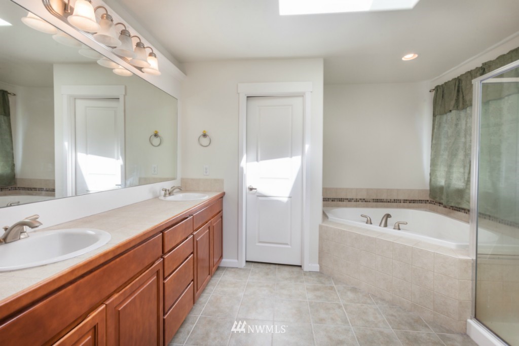 22428 5th Place West Bothell, WA 98021 - Photo 10 of 14