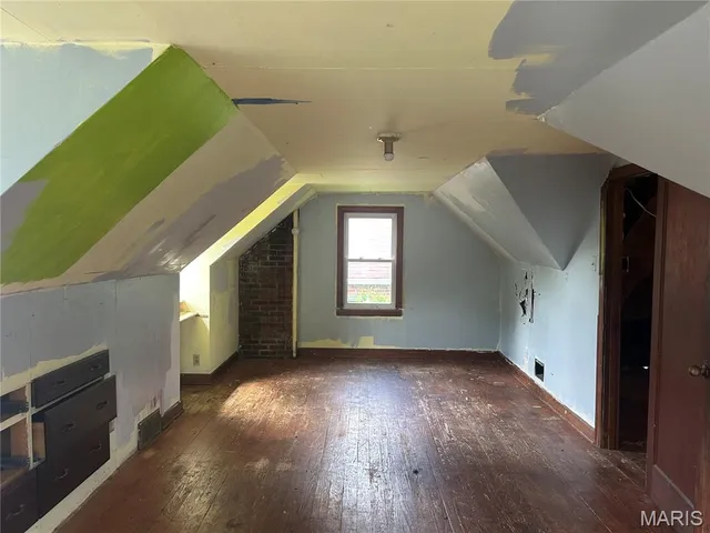 $94,900 | 9015 McNulty Drive, St. John, MO 63114