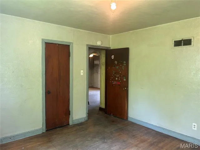 $94,900 | 9015 McNulty Drive, St. John, MO 63114