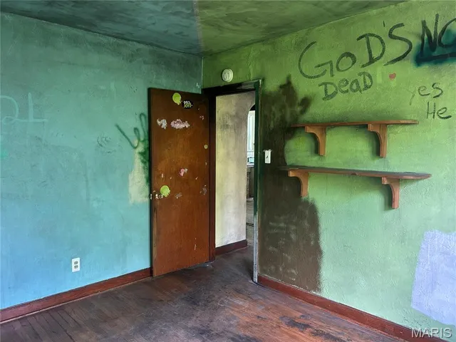 $94,900 | 9015 McNulty Drive, St. John, MO 63114