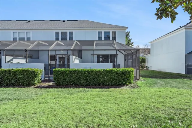 a view of a tennis court