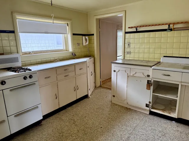 $544,900 | 2508 Isabella Street, Evanston, IL 60201