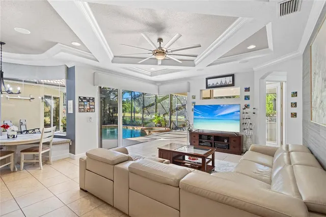 $949,000 | 14927 Bowfin Terrace, Lakewood Ranch, FL 34202