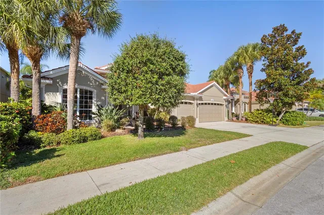 $949,000 | 14927 Bowfin Terrace, Lakewood Ranch, FL 34202