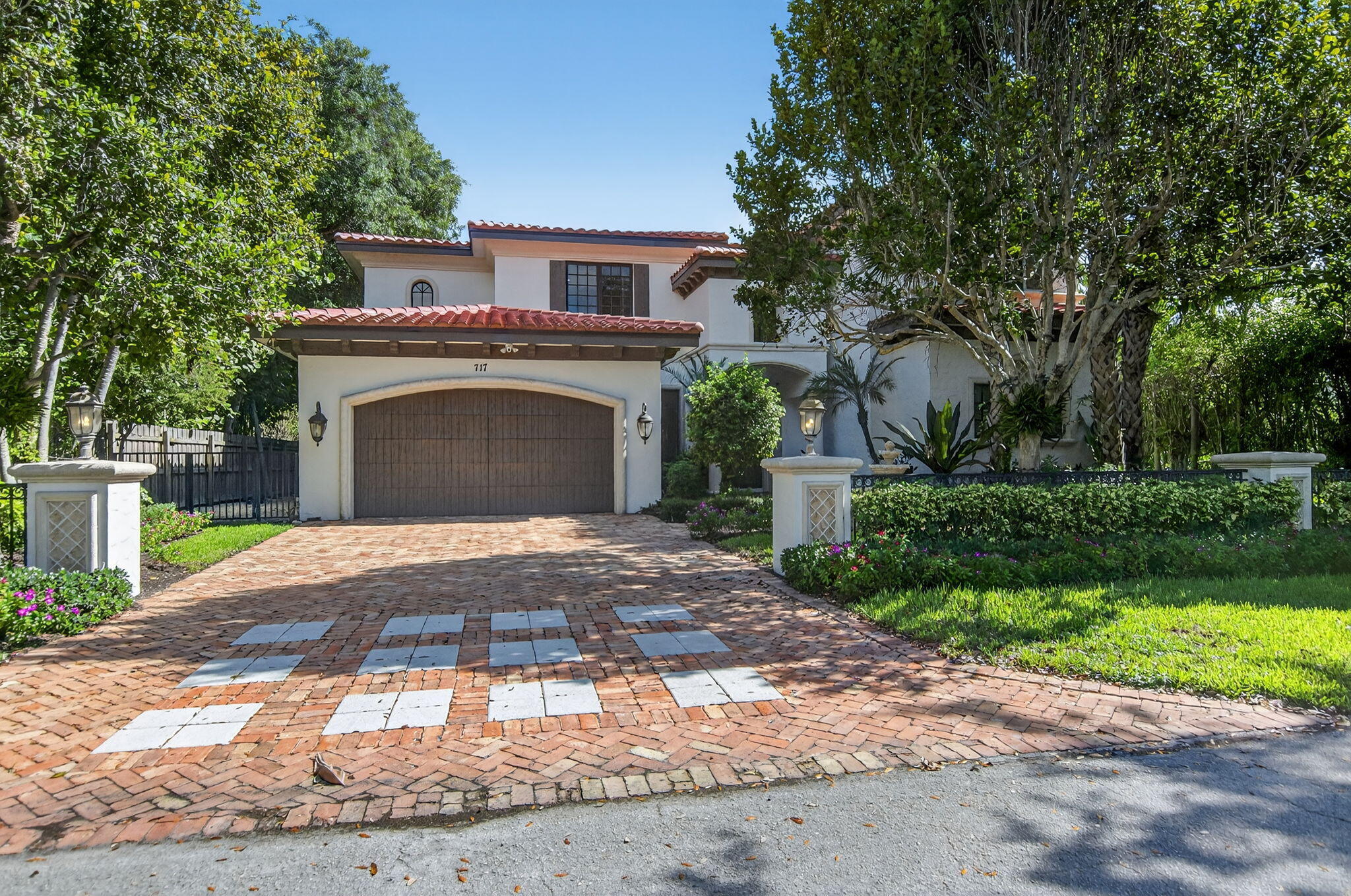 717 Northwest 4th Street Boca Raton, FL 33486 - Photo 3 of 31 1-web-or-mls-DSC_0002