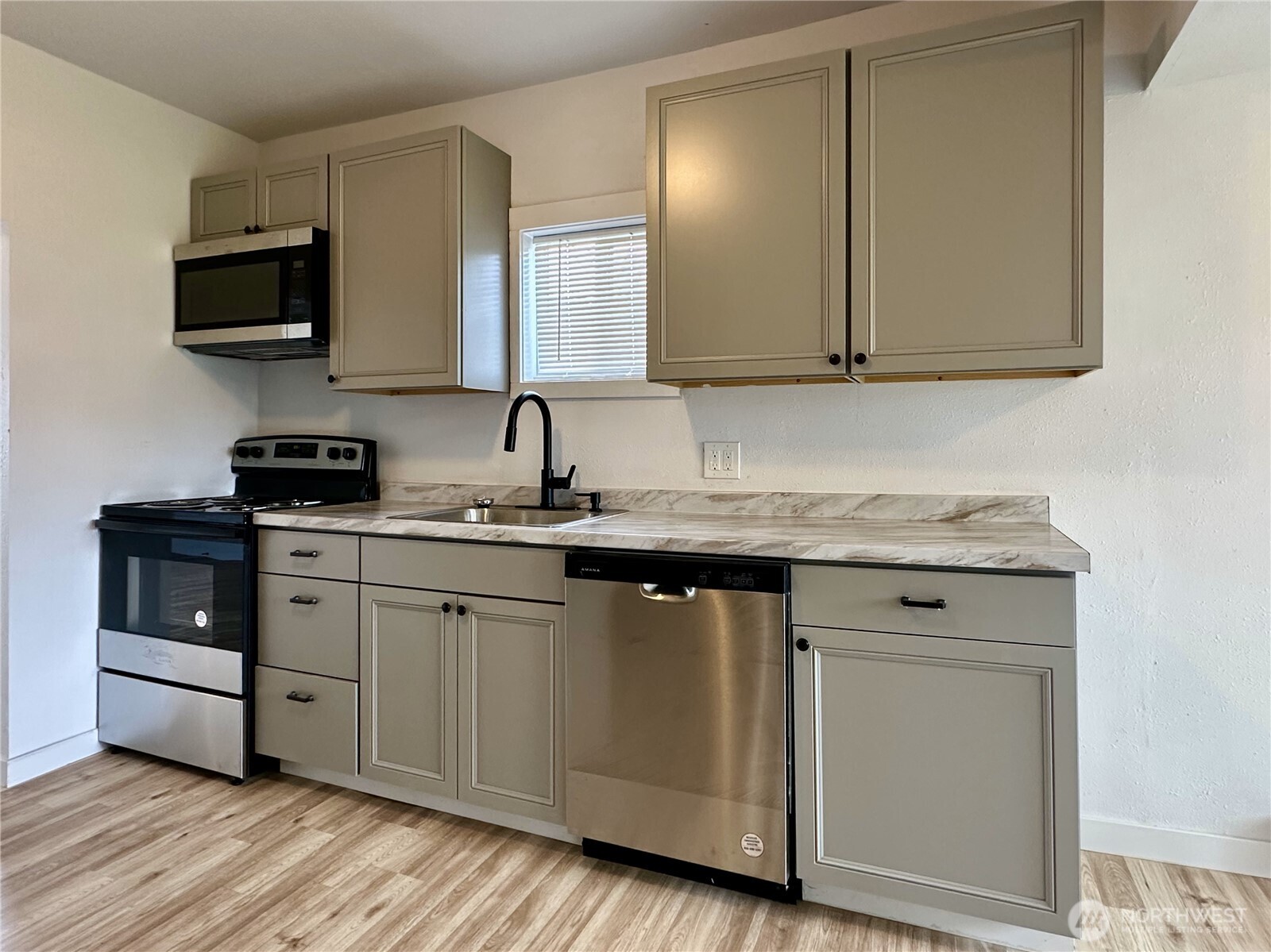 67 Southwest 11th Street Chehalis, WA 98532 - Photo 12 of 31 Gallery Image 12