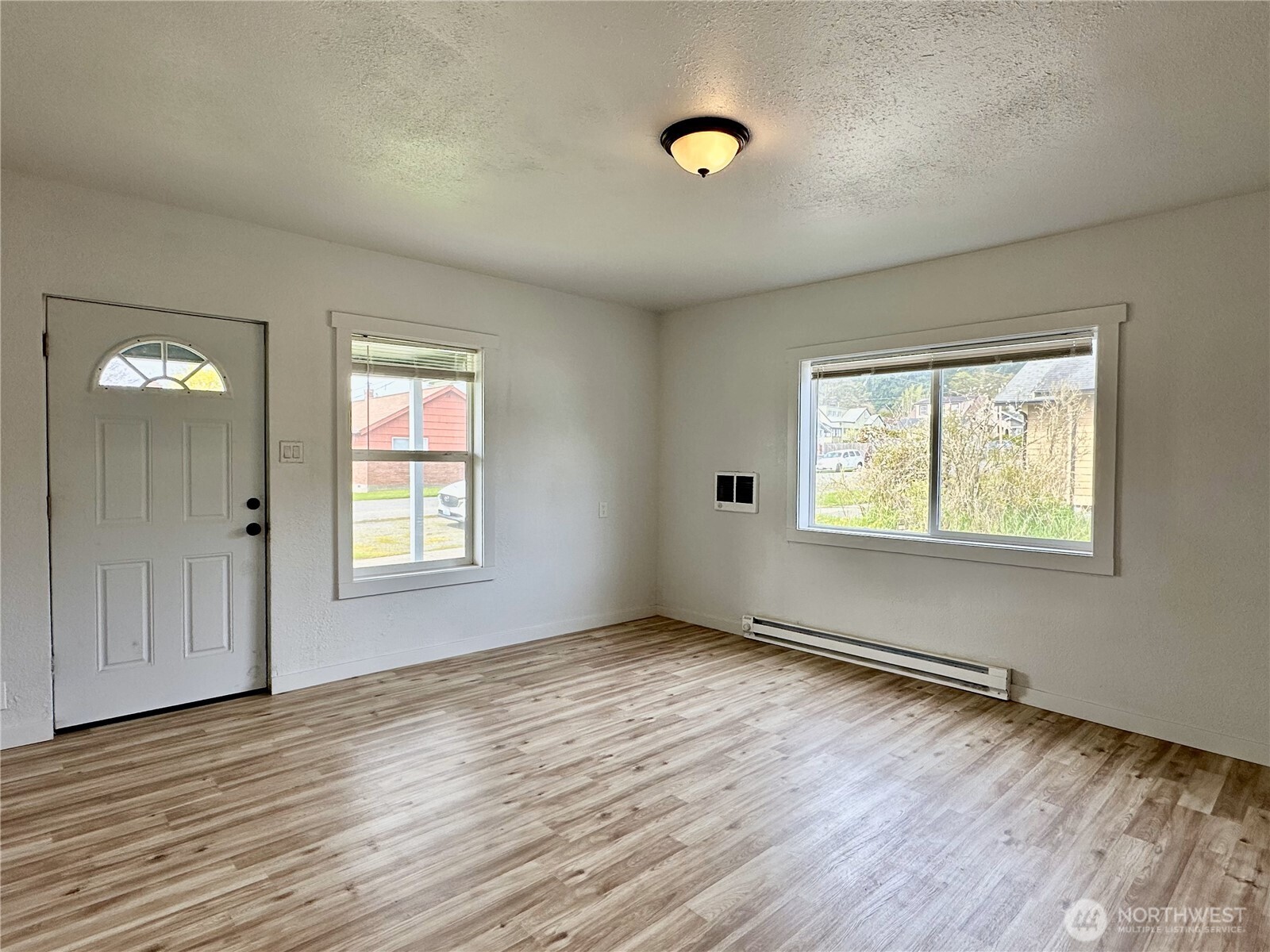 67 Southwest 11th Street Chehalis, WA 98532 - Photo 3 of 31 Gallery Image 3