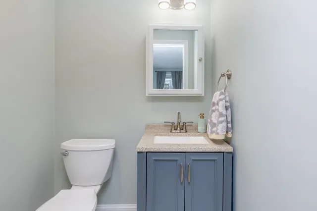 $459,000 | 9 Pleasant View Drive, Hooksett, NH 03106