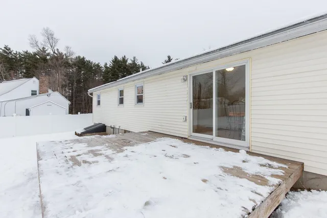 $459,000 | 9 Pleasant View Drive, Hooksett, NH 03106