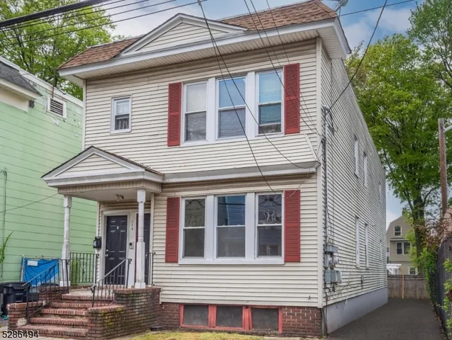 $529,000 | 779 South 16th Street, Newark, NJ 07103