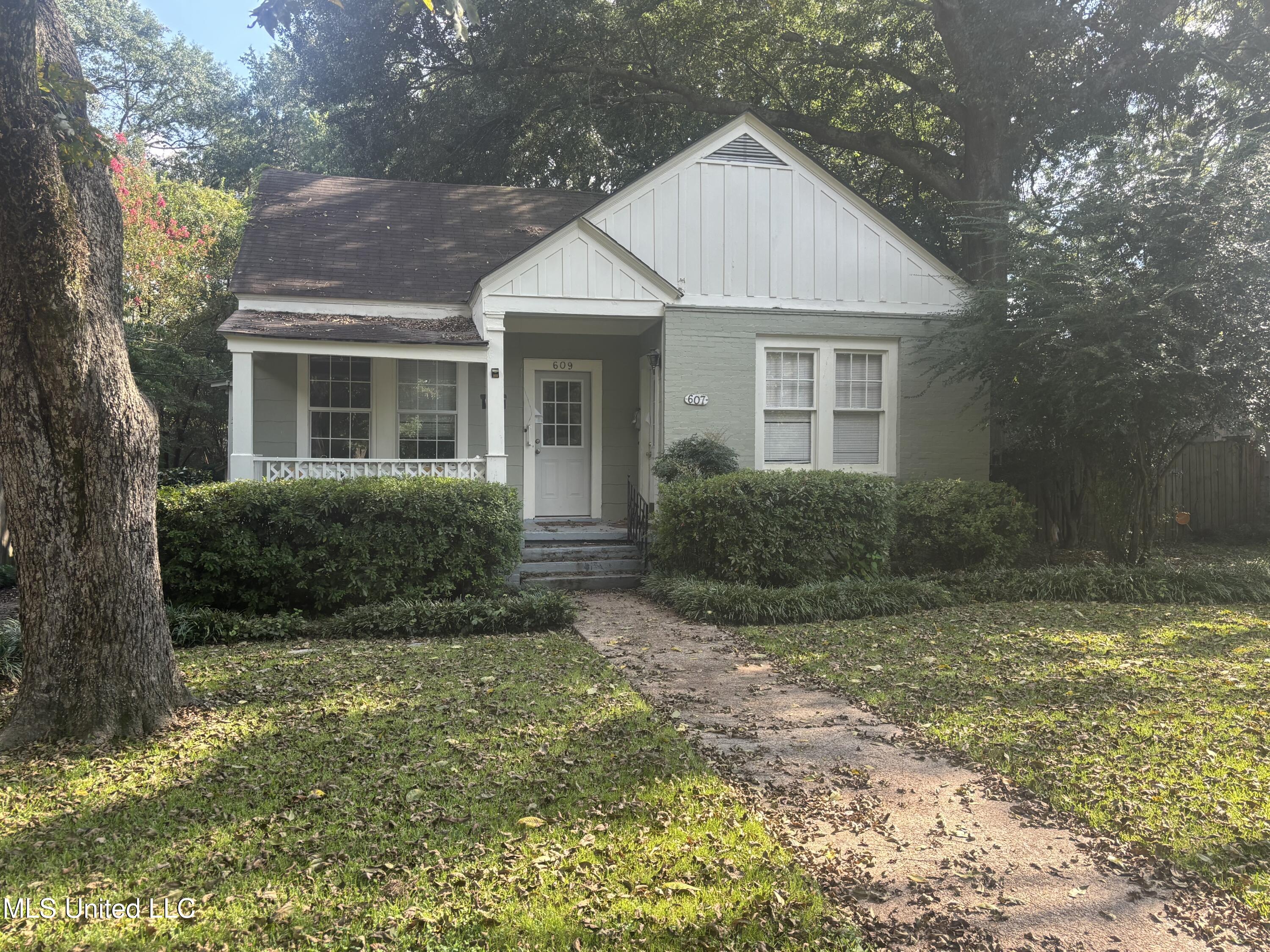 607 Arrowhead Drive, Unit ABC Jackson, MS 39216 - Photo 2 of 4 arrowheadangle