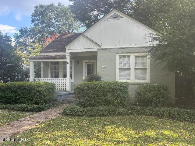 $160,000 | 607 Arrowhead Drive, Unit ABC, Jackson, MS 39216