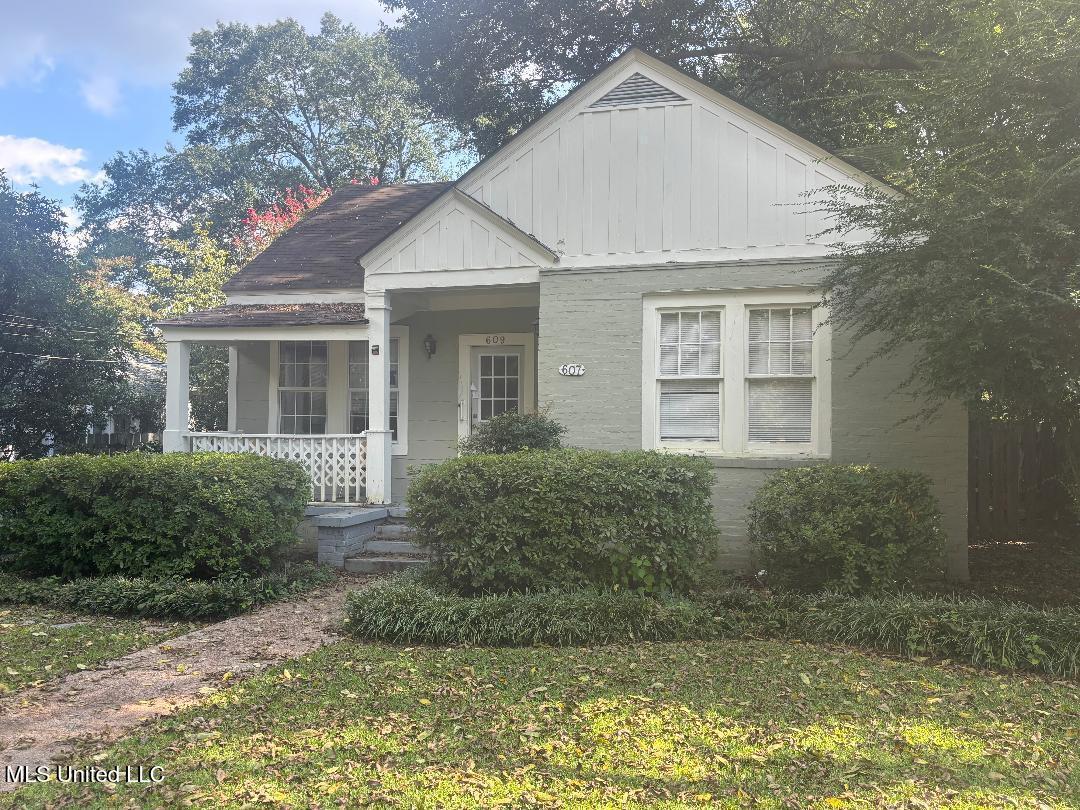 607 Arrowhead Drive, Unit ABC Jackson, MS 39216 - Photo 3 of 4 arrowheadcloseup