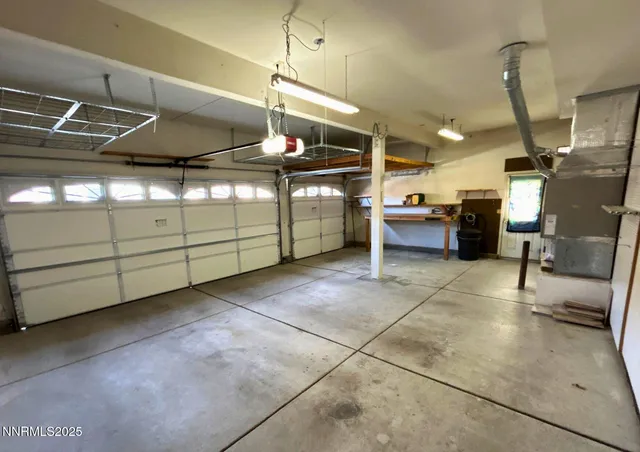 $3,195 | 1685 Southview Drive, Sparks, NV 89436