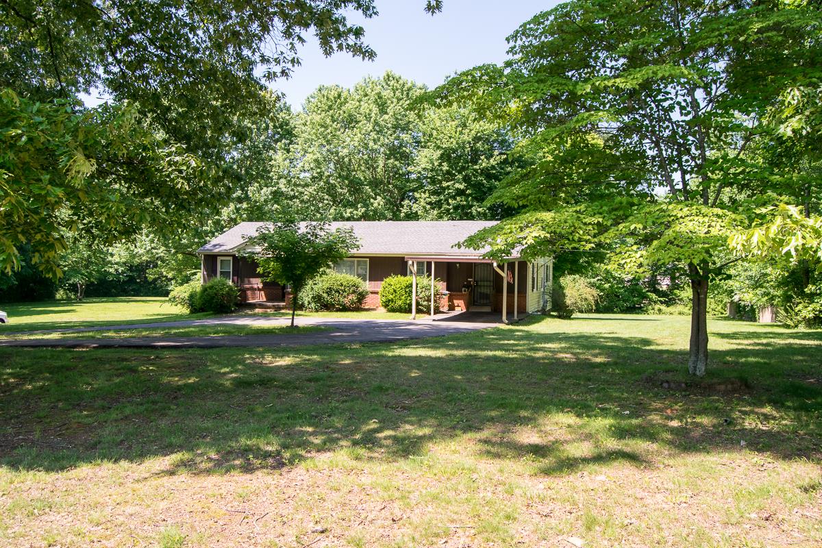 160 Excell Road Clarksville, TN 37043 - Photo 2 of 30 a view of a house with a yard