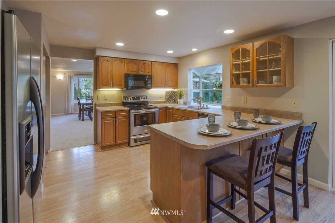 1317 235th Place Southwest Bothell, WA 98021 - Photo 4 of 25