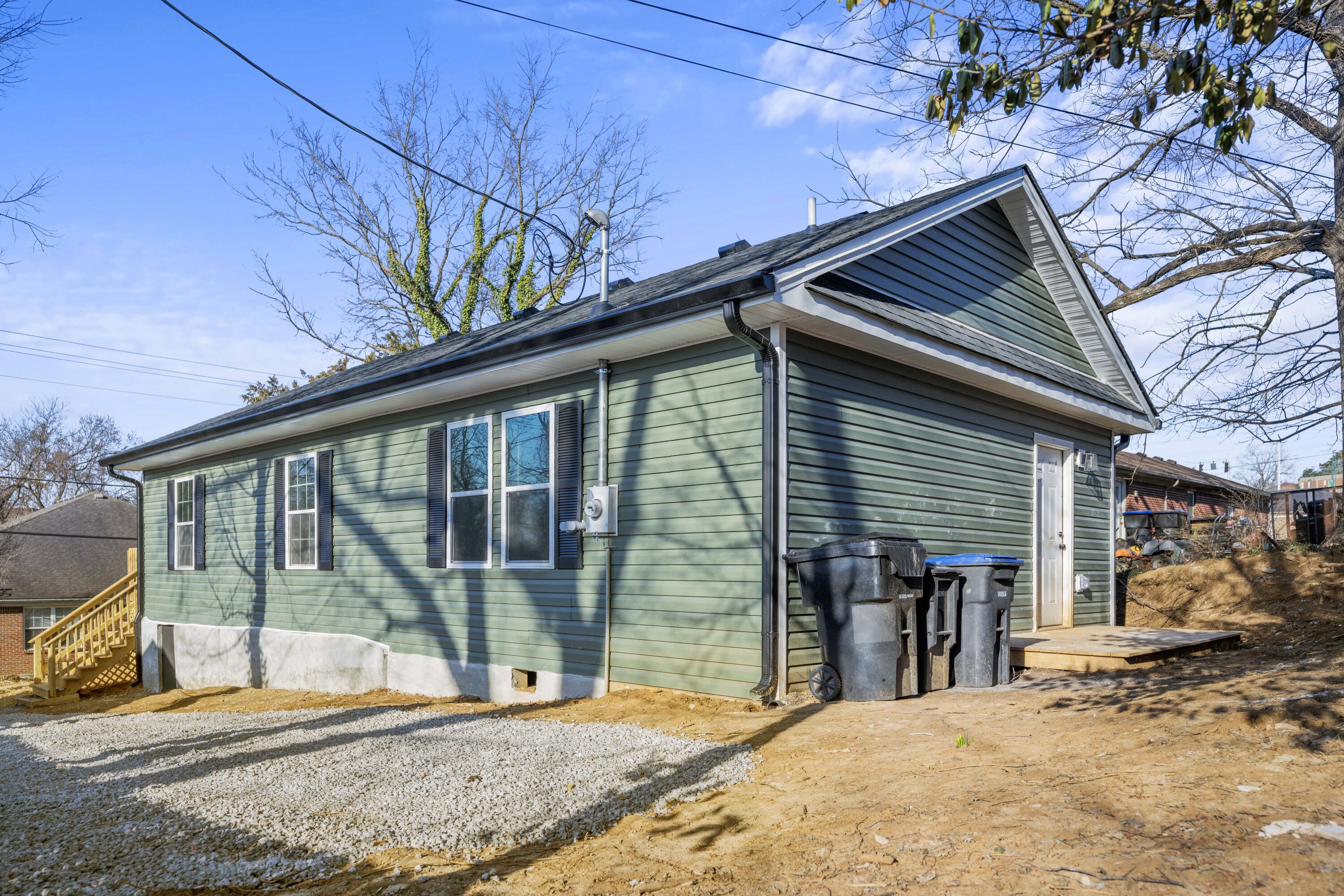 115 Langford Avenue Frankfort, KY 40601 - Photo 4 of 21 20250311-115-Langford-Ave-tem-004