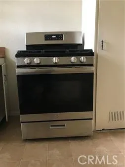 $1,595 | 81 North Greenwood Avenue, Pasadena, CA 91107