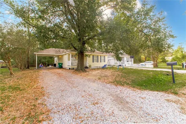 $275,000 | 40216 Hendrix Lane, Ponchatoula, LA 70454