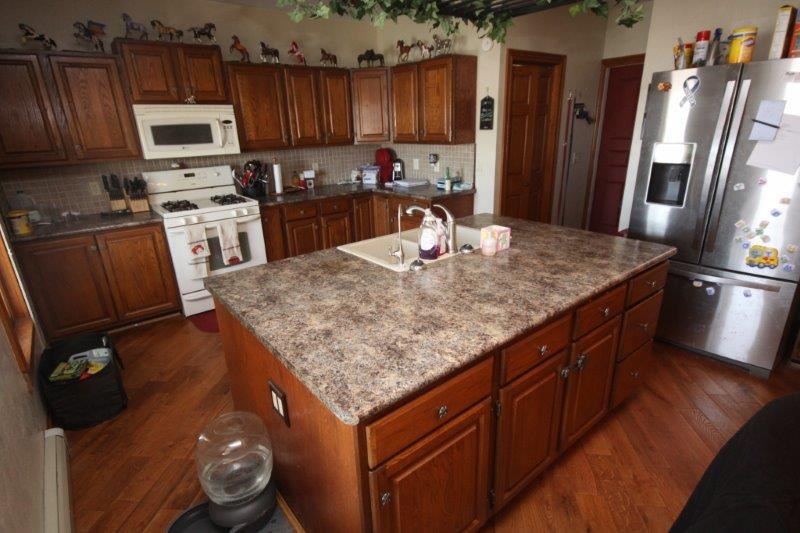 13108 Houk Rd Road Monroeville, IN 46773 - Photo 3 of 15