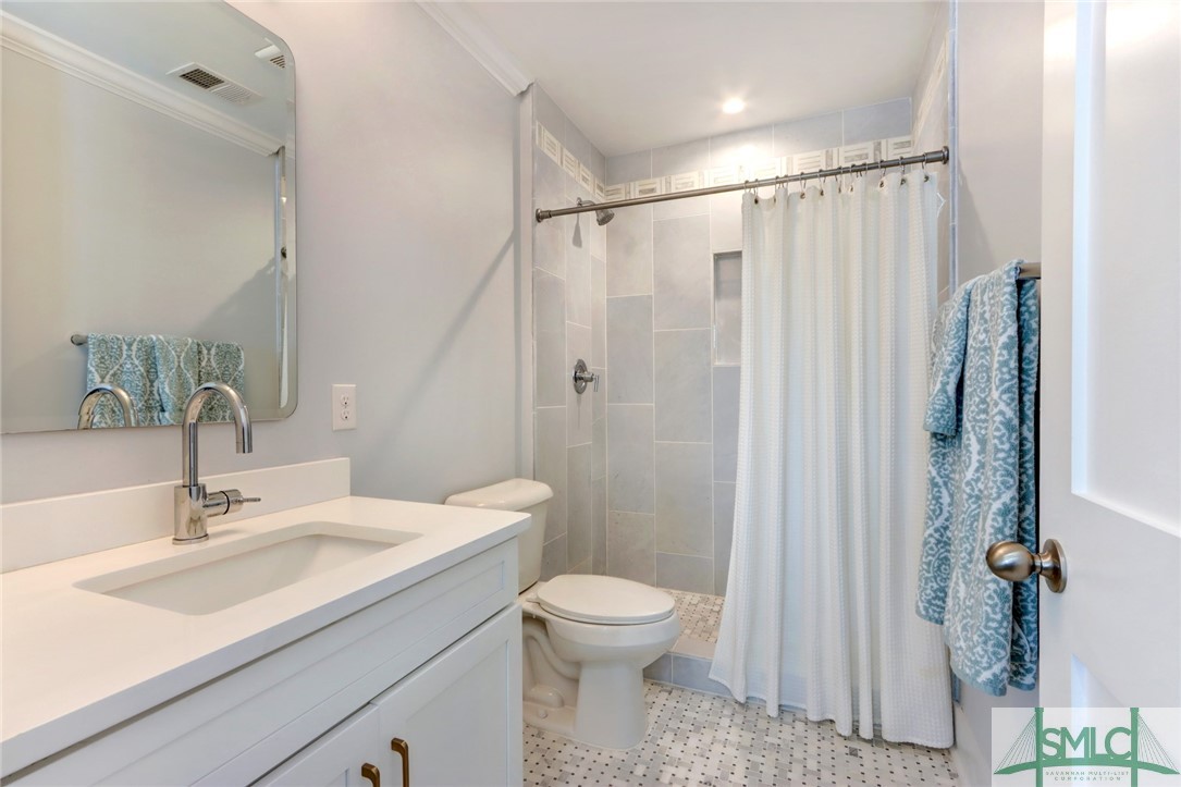 705 Howard Street Savannah, GA 31401 - Photo 25 of 46