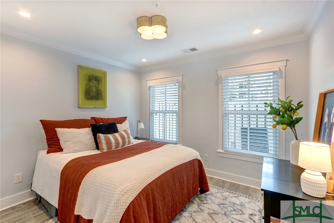 705 Howard Street Savannah, GA 31401 - Photo 39 of 46 Private bedroom