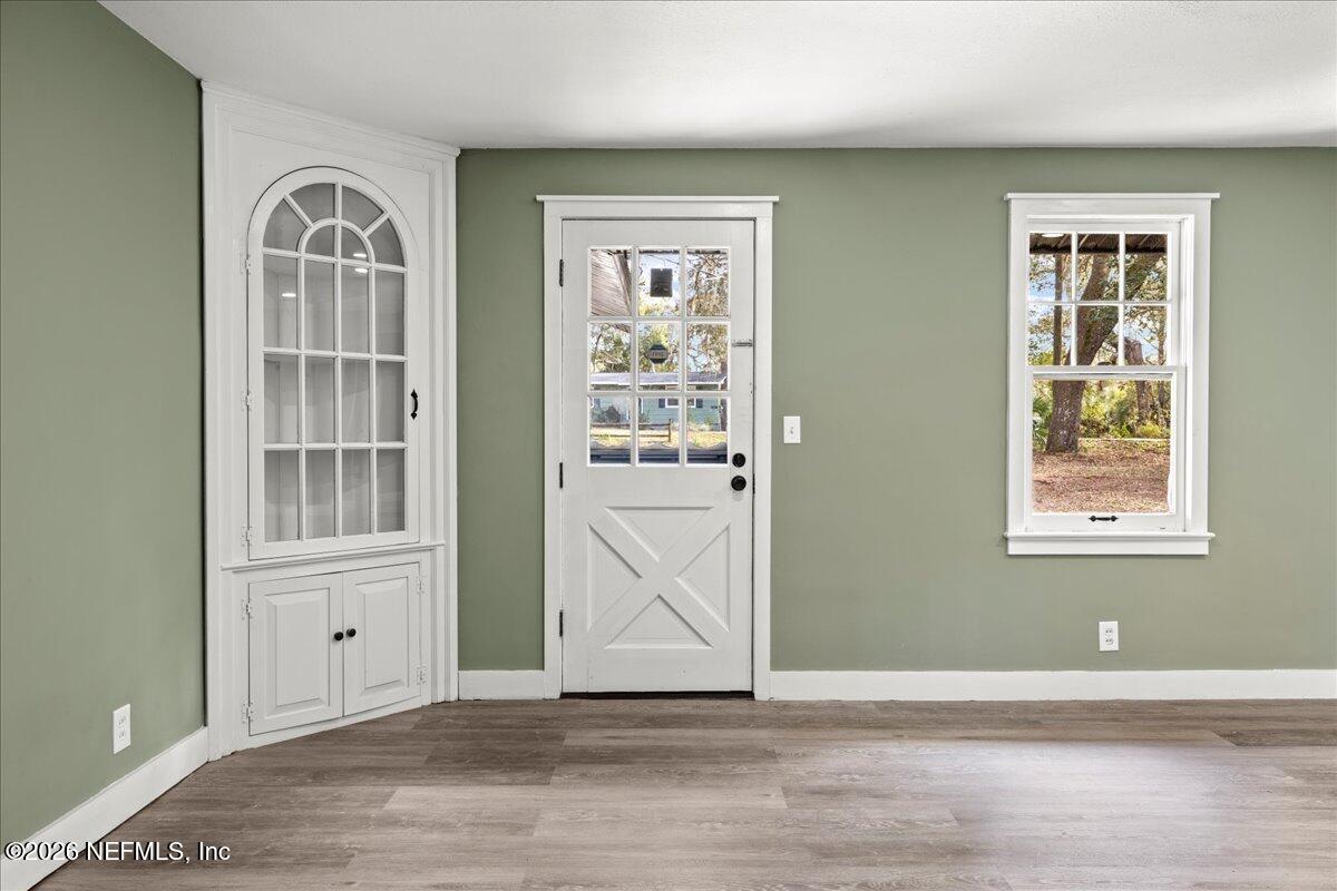 242 Taylor Fury Road Pomona Park, FL 32181 - Photo 7 of 40 an empty room with windows