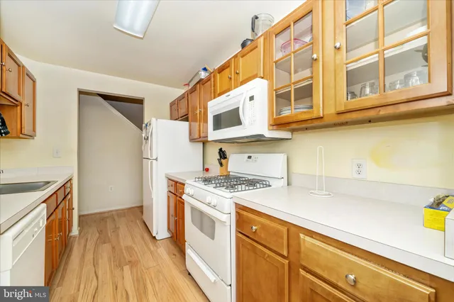 $2,300 | 6520 Lake Park Drive, Unit 201, Greenbelt, MD 20770