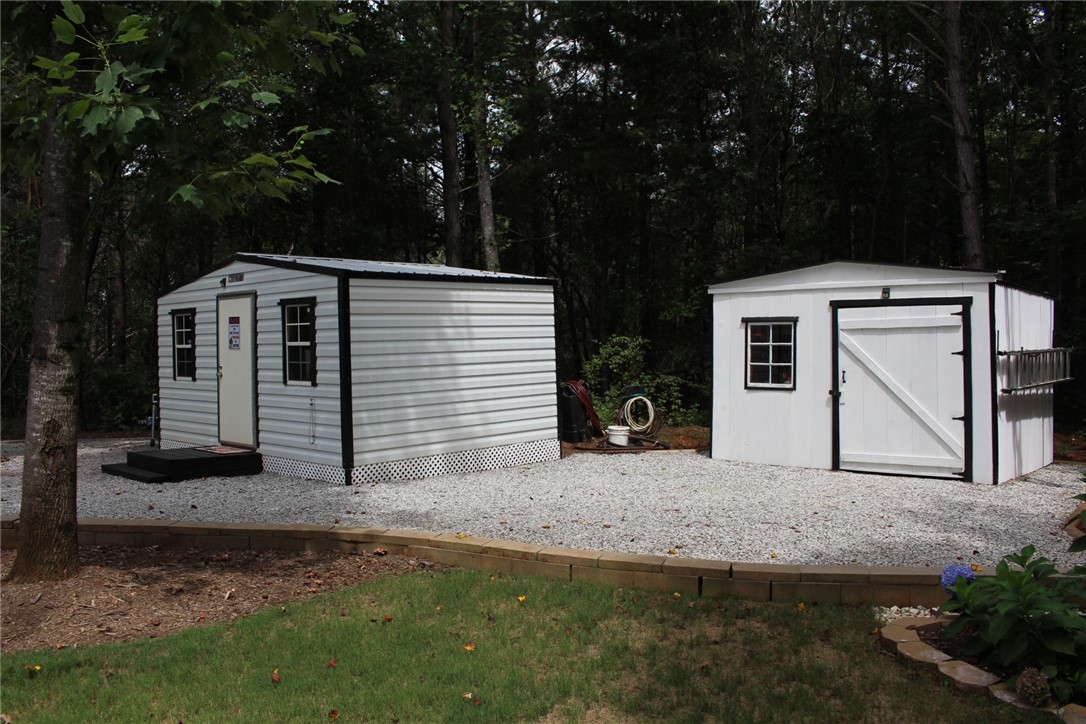 482 Brown Farm Road Seneca, SC 29678 - Photo 31 of 36 Gallery Image 31