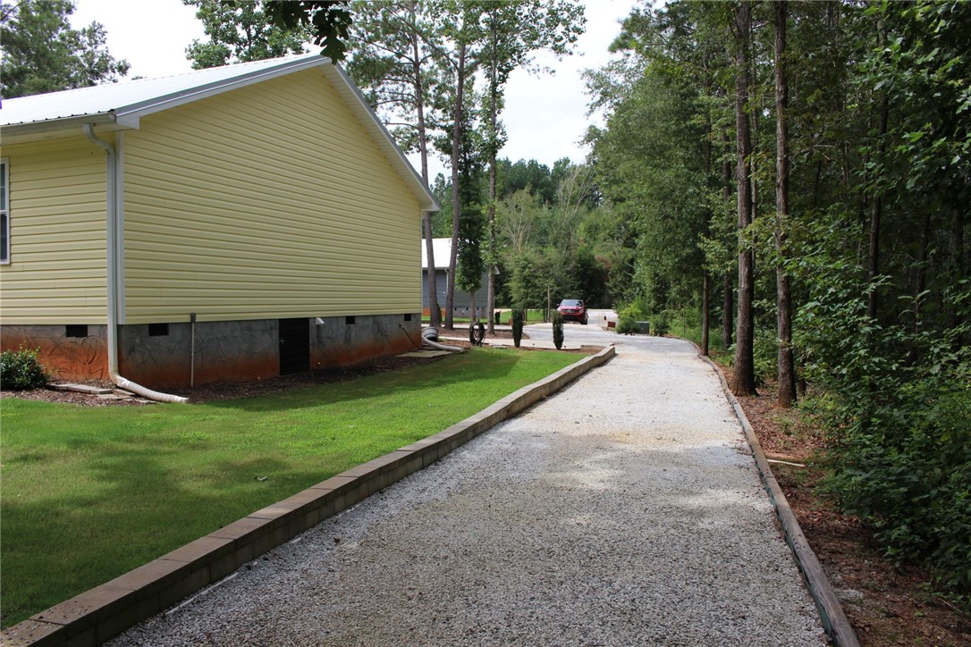 482 Brown Farm Road Seneca, SC 29678 - Photo 34 of 36 Gallery Image 34