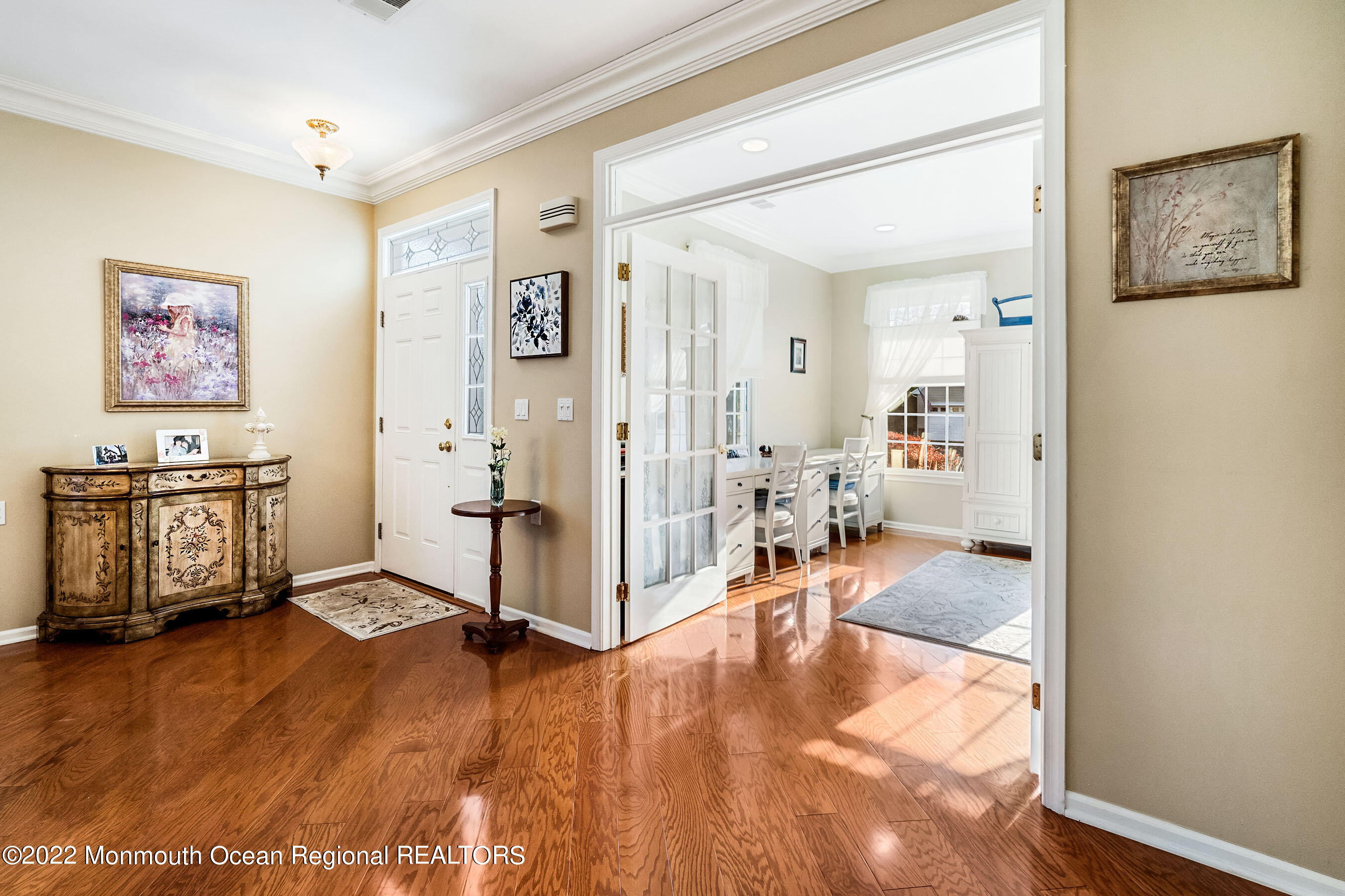 10 Persimmon Road Asbury Park, NJ 07712 - Photo 5 of 46 Foyer to LR/Office