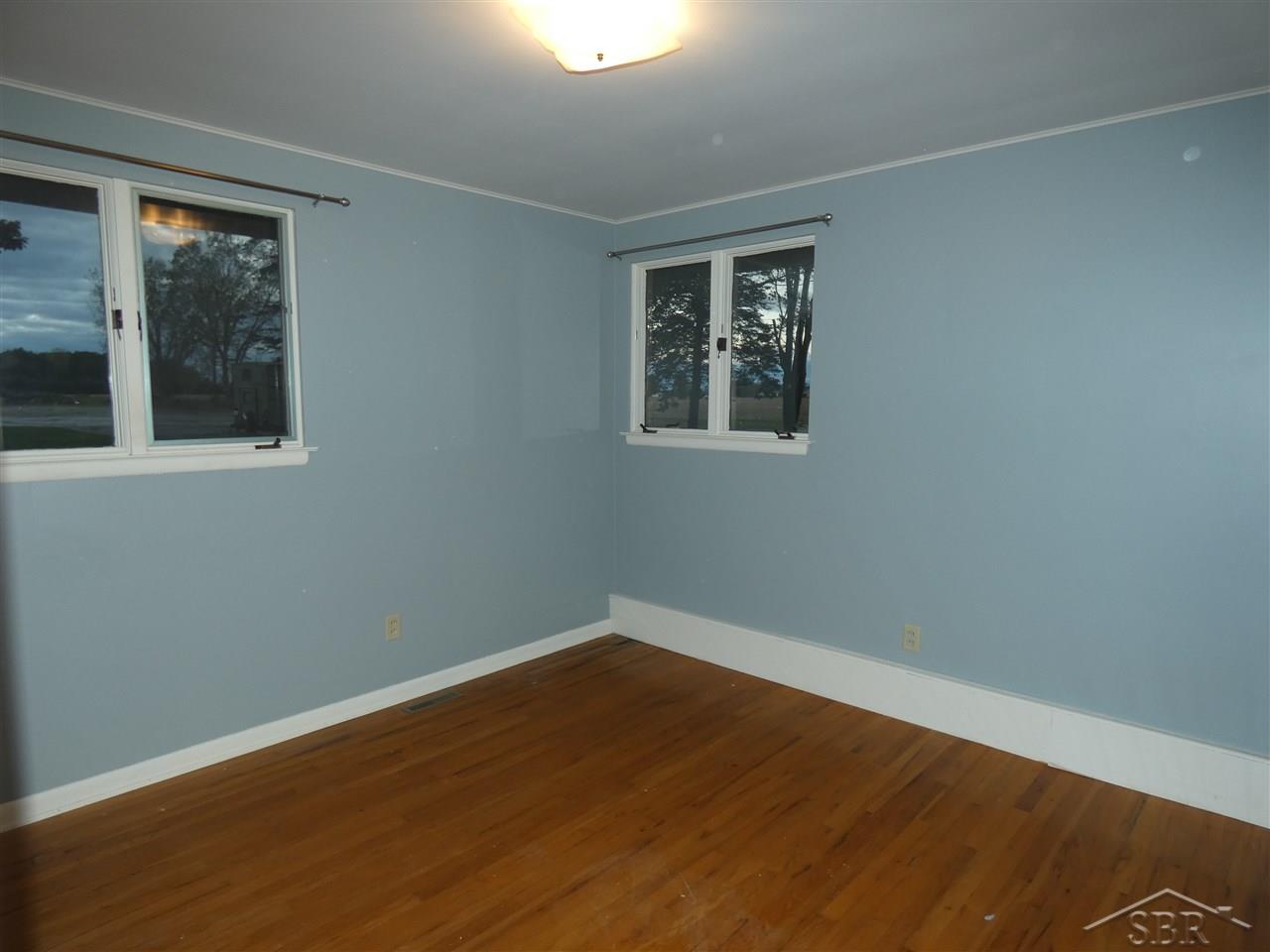 3628 Garfield Road Auburn, MI 48611 - Photo 11 of 18 31362892-10.JPG