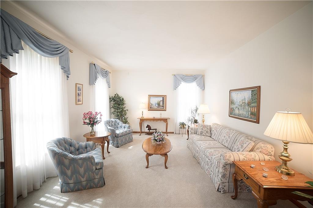 403 Heritage Run Road Indiana, PA 15701 - Photo 3 of 24 Formal living room