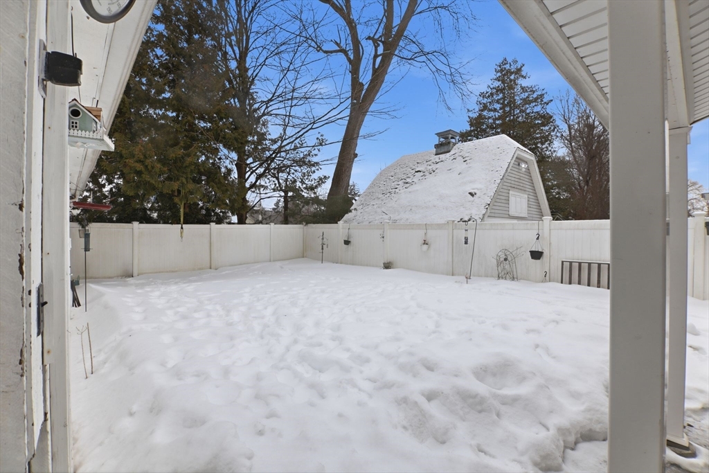 141 Lincoln Road Longmeadow, MA 01106 - Photo 21 of 26 a view of white house