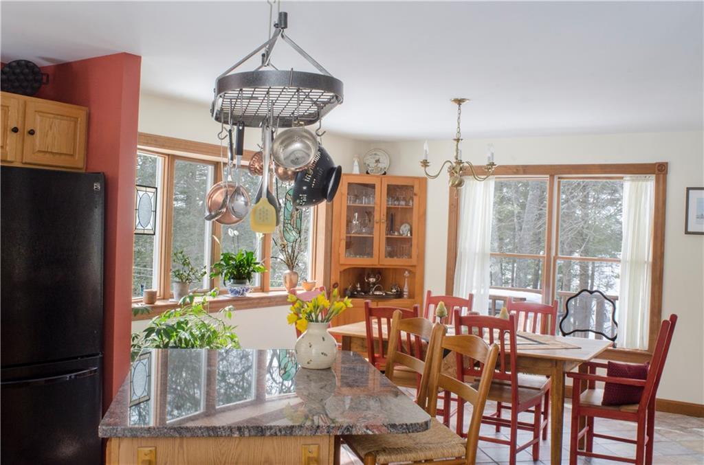 242 Middle Road Woolwich, ME 04579 - Photo 11 of 32 Photo