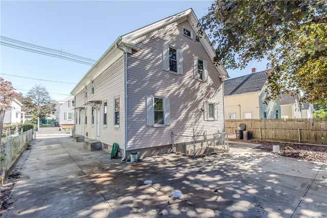 $600,000 | 73 Maple Avenue, Johnston, RI 02919