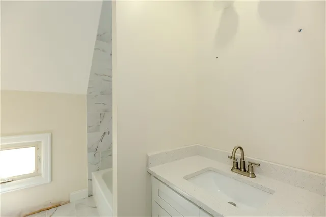 $600,000 | 73 Maple Avenue, Johnston, RI 02919