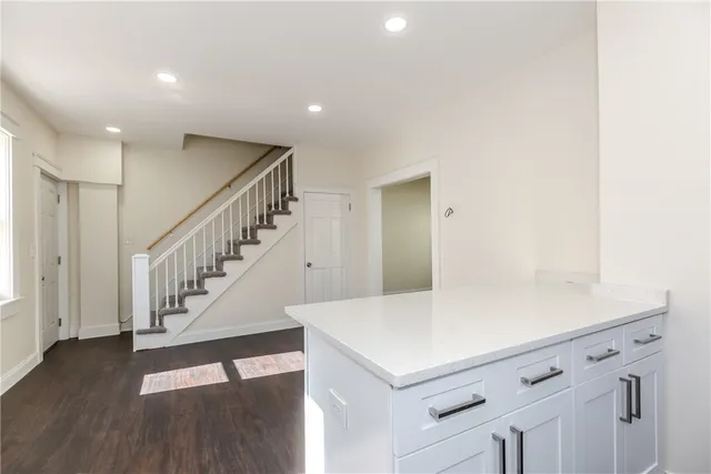 $600,000 | 73 Maple Avenue, Johnston, RI 02919