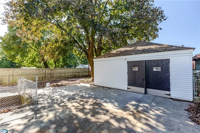 $600,000 | 73 Maple Avenue, Johnston, RI 02919